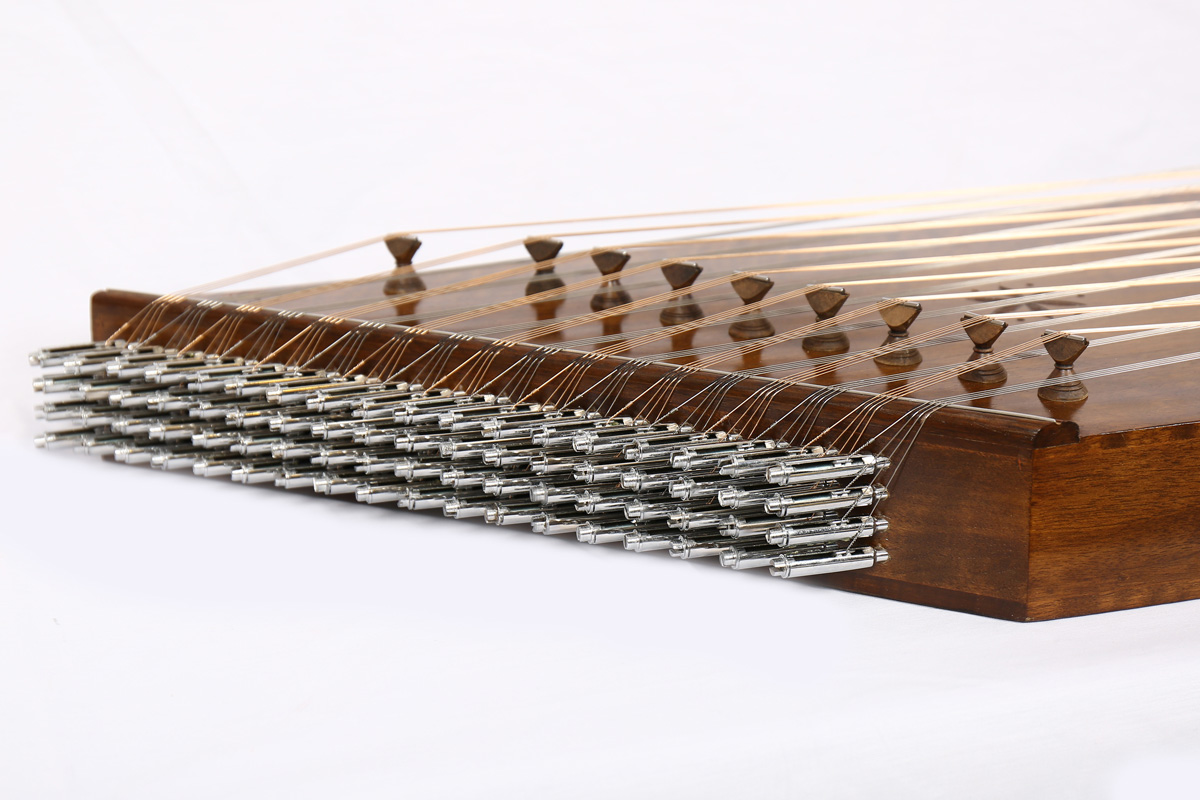 Persian Santoor by Davoud Shirazi - model Arezoo Vijeh Sol tuned