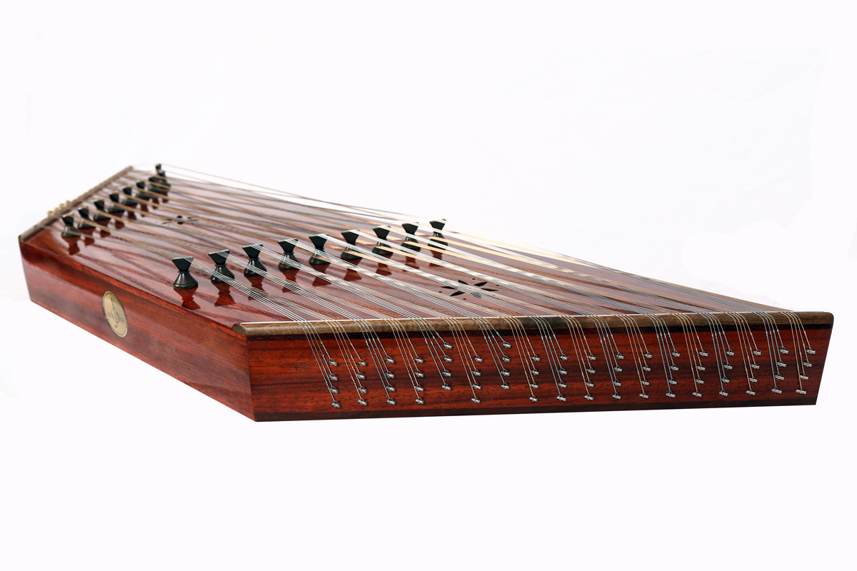 Persian Santoor by Davoud Shirazi - model Yaghoot Sorkh Sol tuned